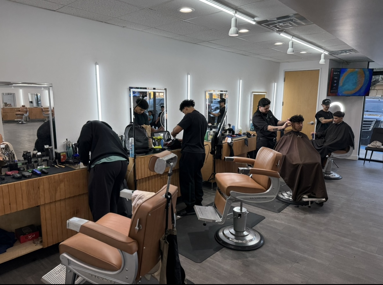 Premier Barber Lounge photo 2