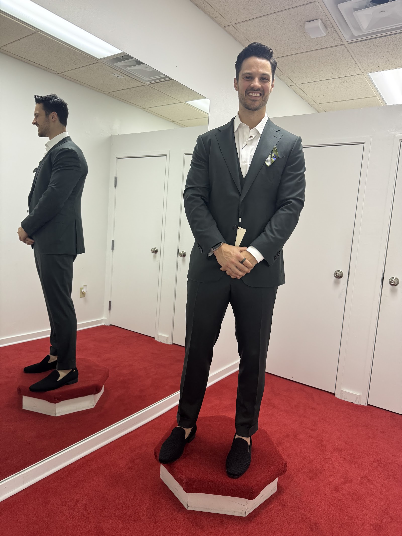 Red Carpet Tailor - Preston center