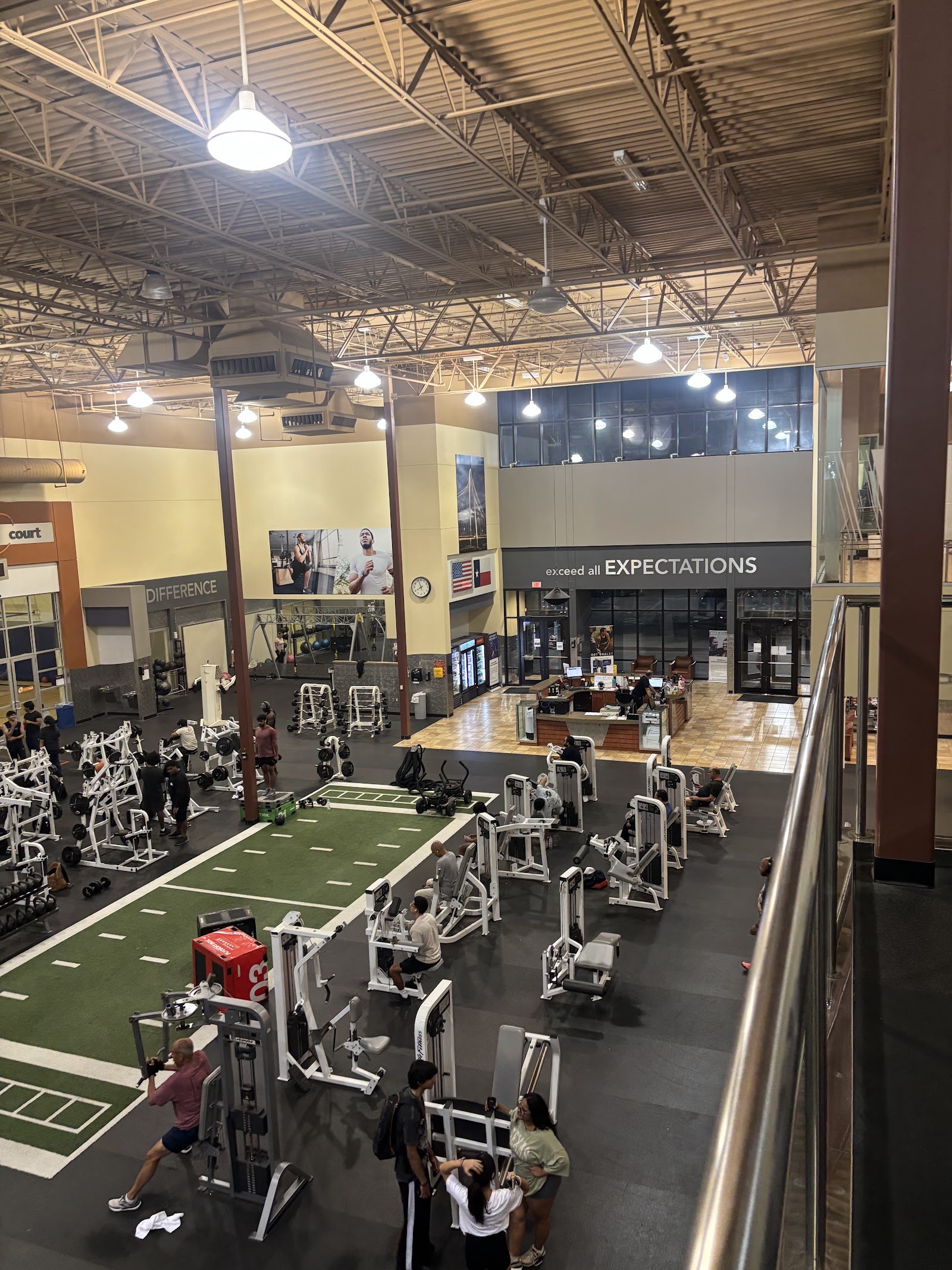 24 Hour Fitness photo 2