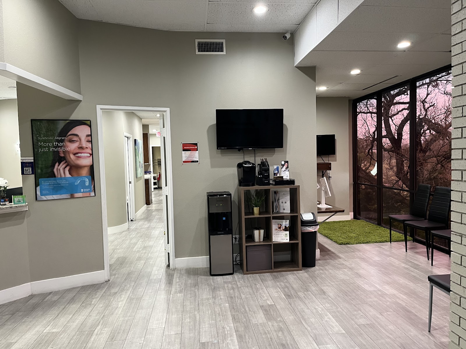 Royal Lane Dental Center - Best Dentist in Dallas | Clear Aligners and Veneers in Dallas photo 2