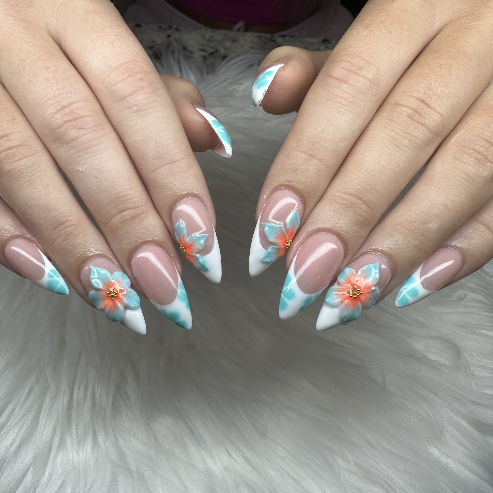 French Nails Luxury Spa & Bar photo 3