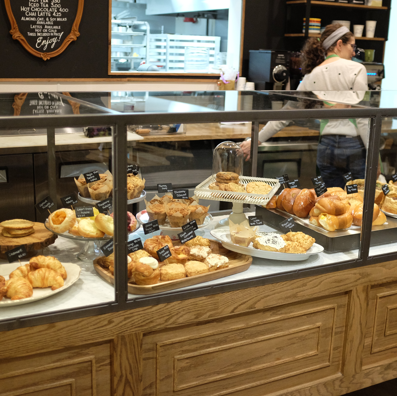 Leila Bakery & Cafe