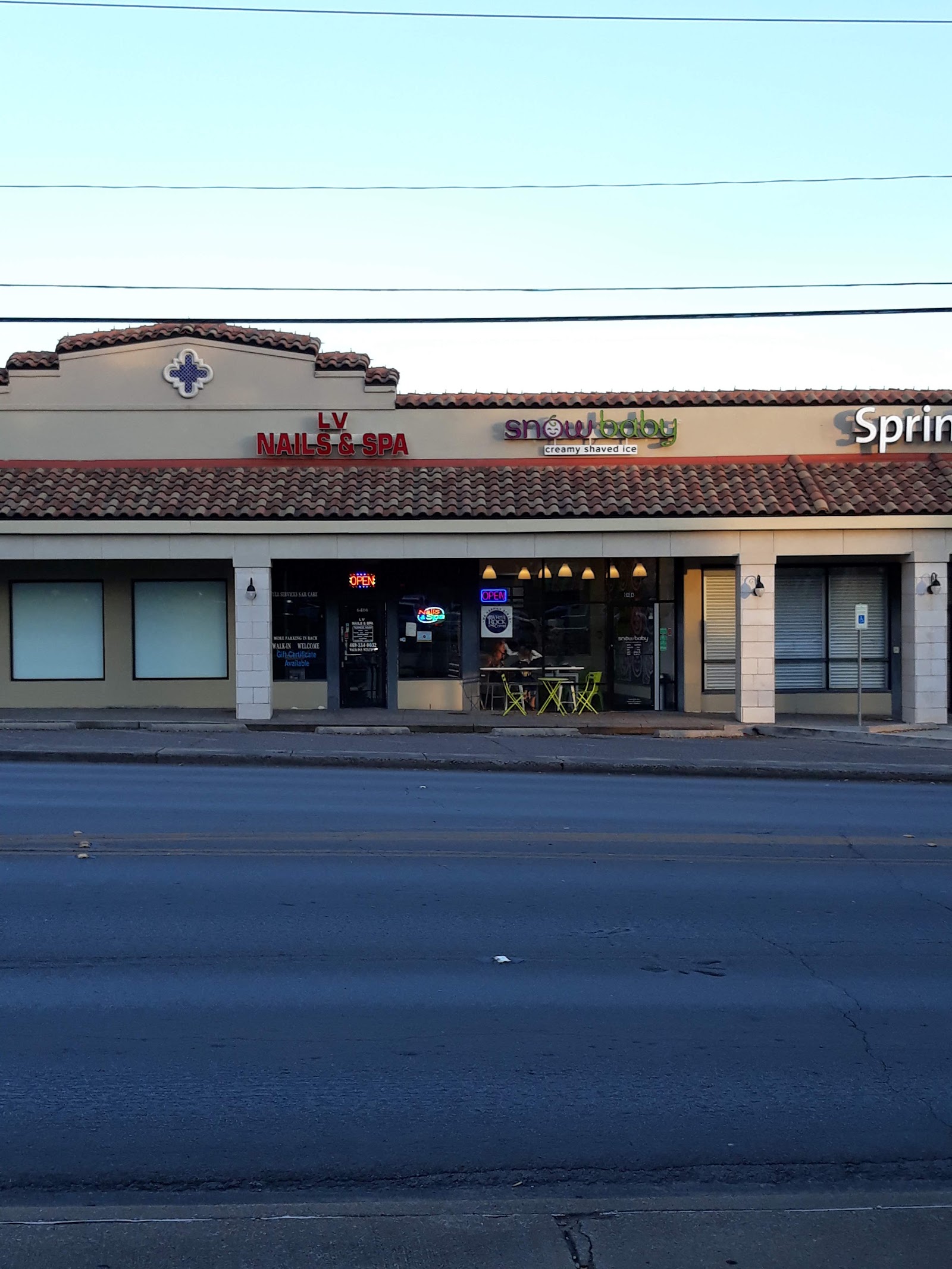 Lakewood Shopping Center