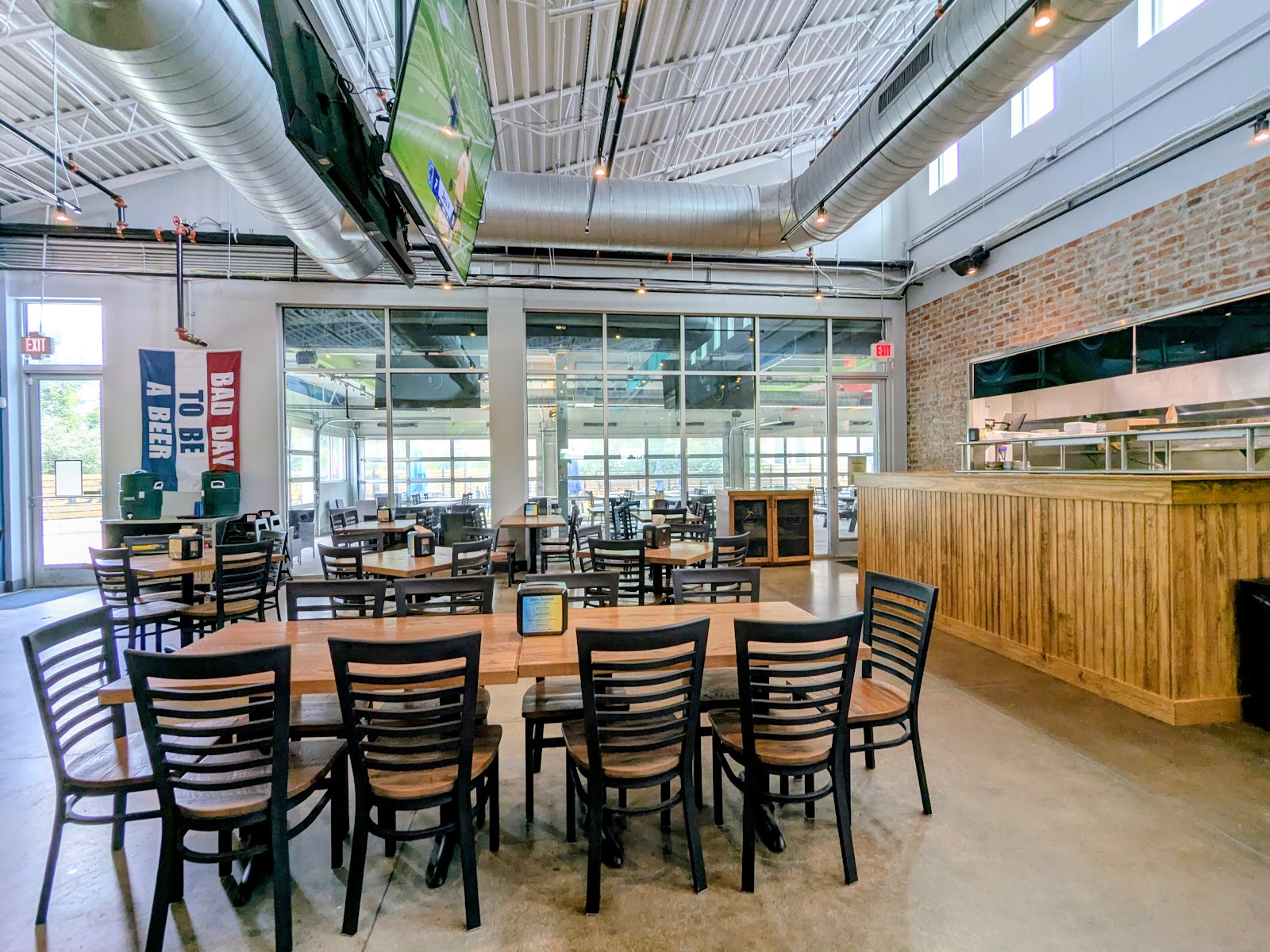 White Rock Brewing Co photo 2