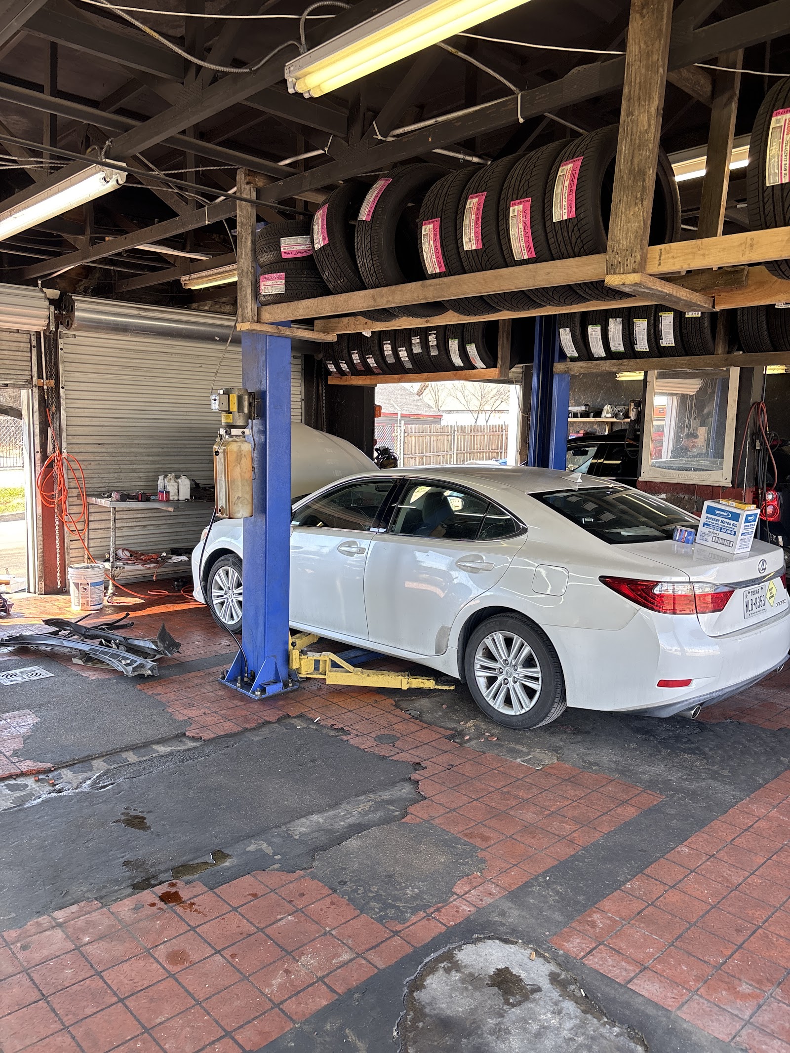 Motor City Auto Repair photo 2