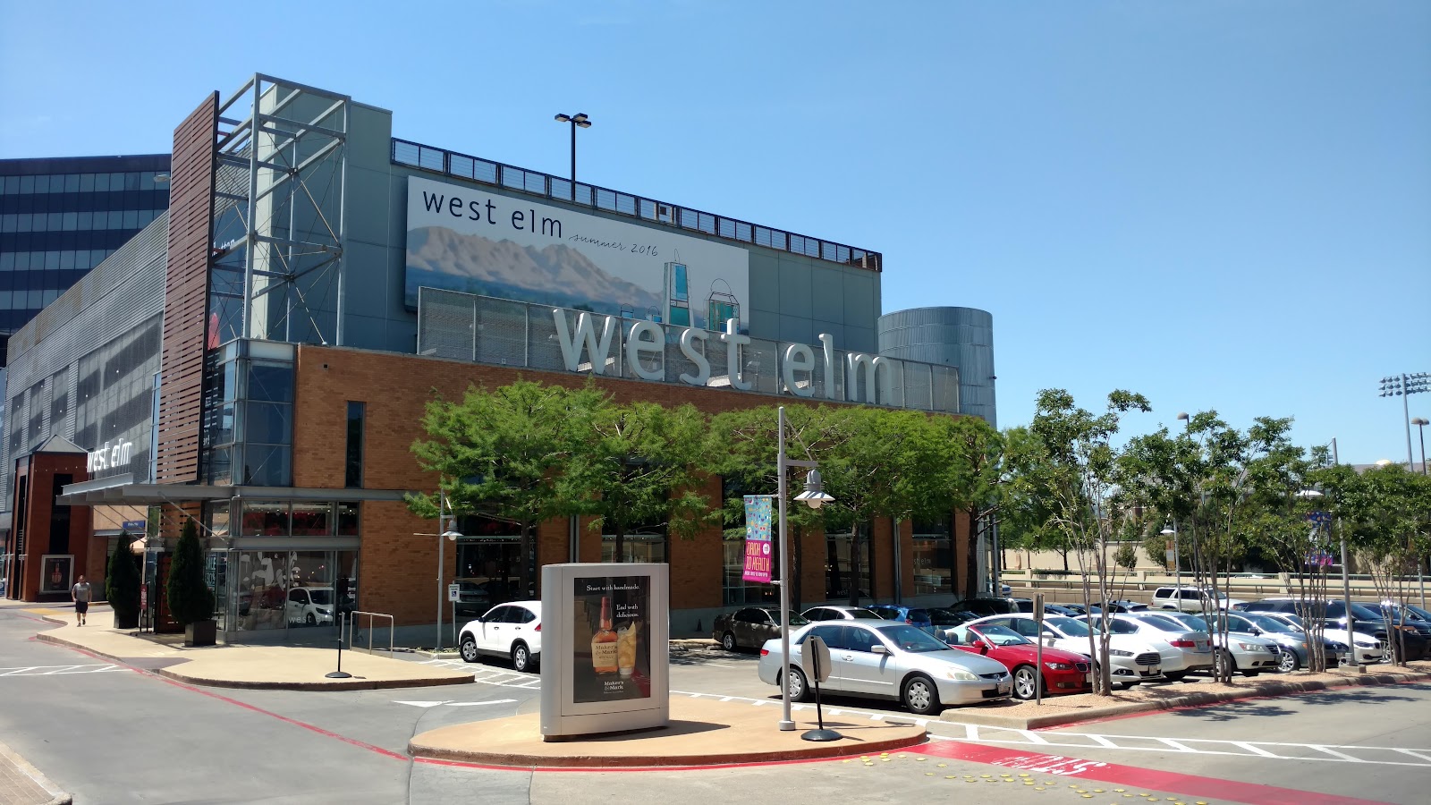 Mockingbird Station® Shopping Center